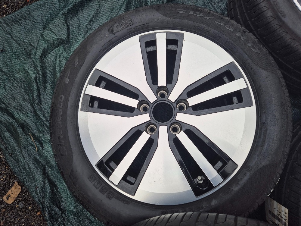 Letní kola Volkswagen Passat B8 R17 Montpelier - 2