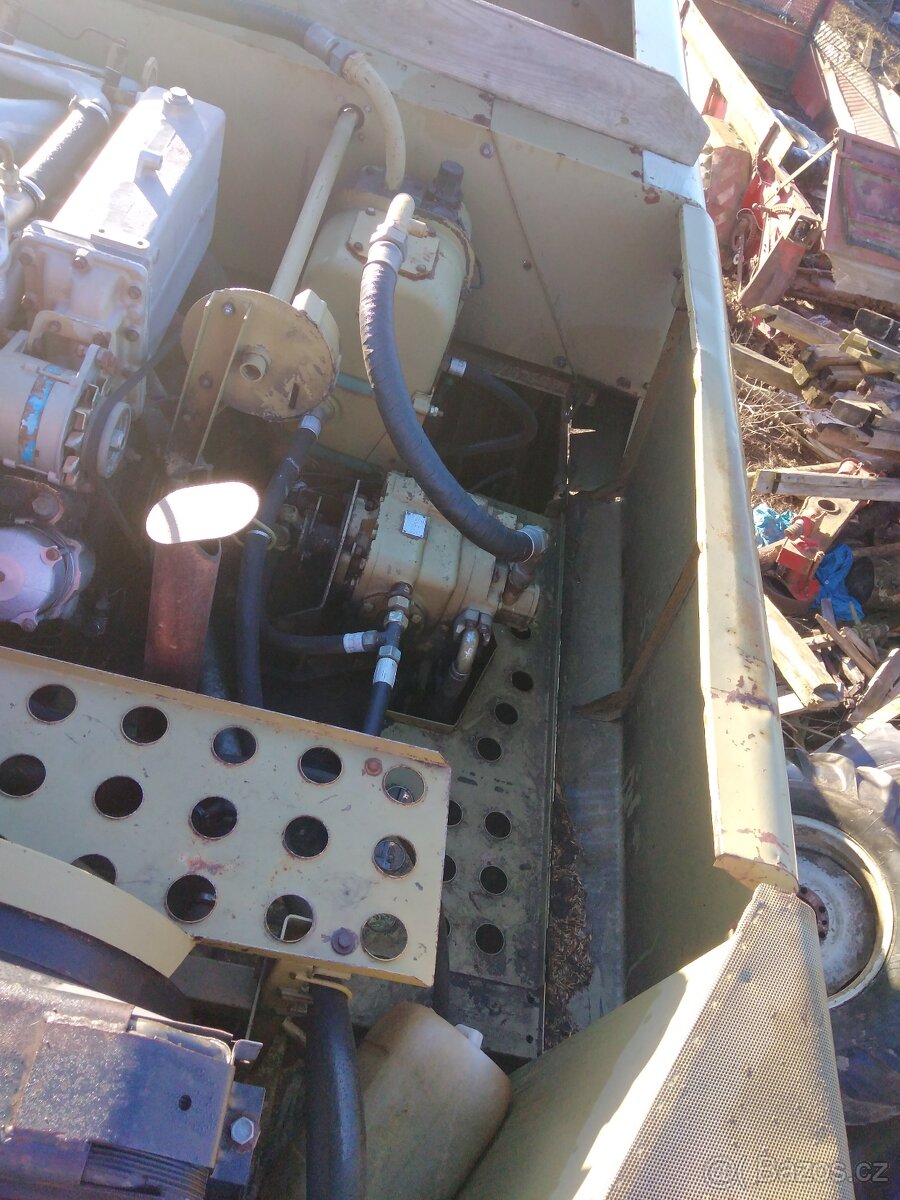 DÍLY KOMBAJN E 516 - 2