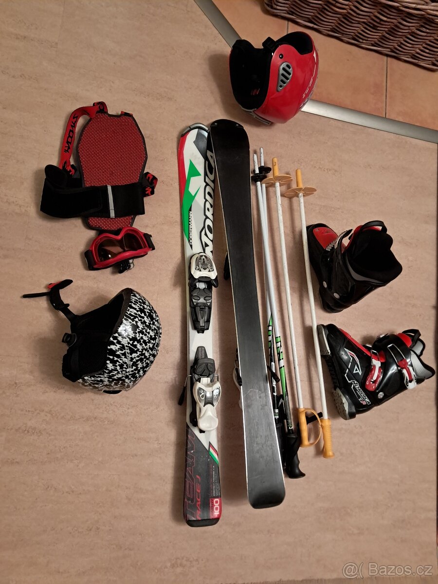 Set lyže+boty+hůlky+helma+brýle+páteřák - 2