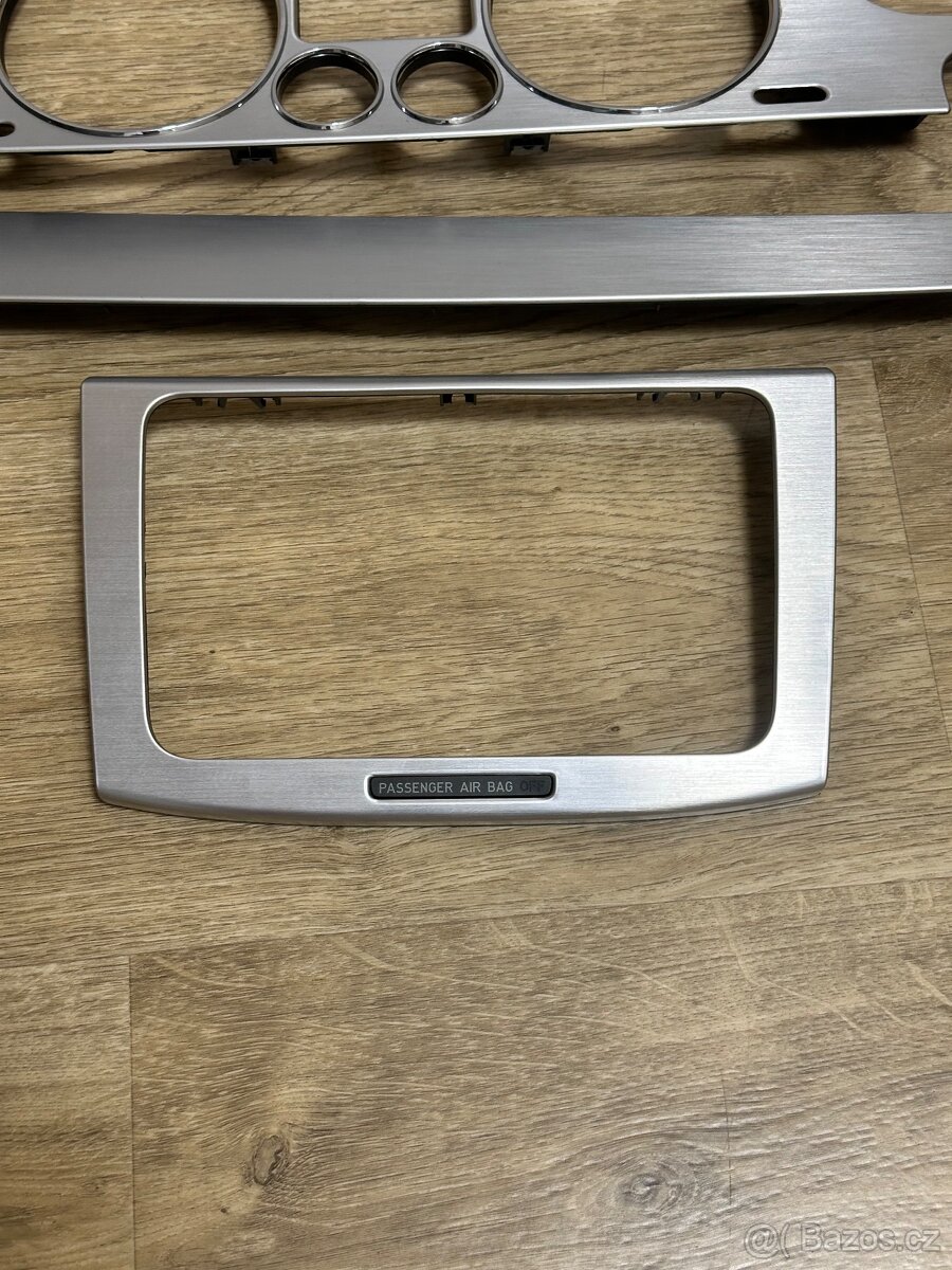 Lišty interiéru Passat B6 - 2