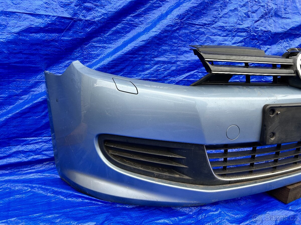 Volkswagen Golf VI hatchback přední nárazník - 2