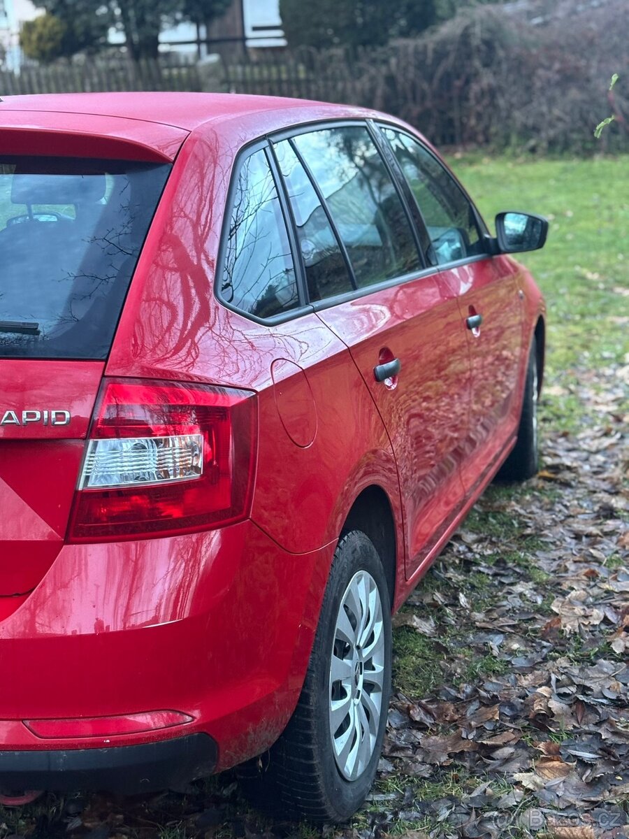 Škoda Rapid - 2