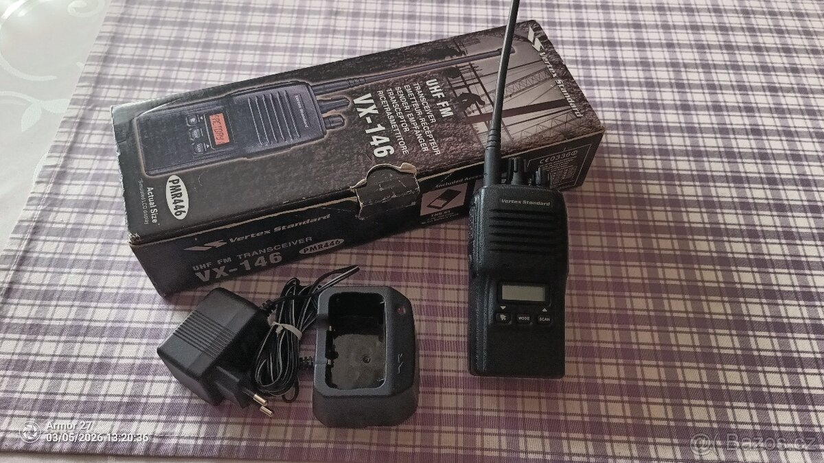 Vertex Standard VX-146 / PMR446 UHF FM Transceiver - 2