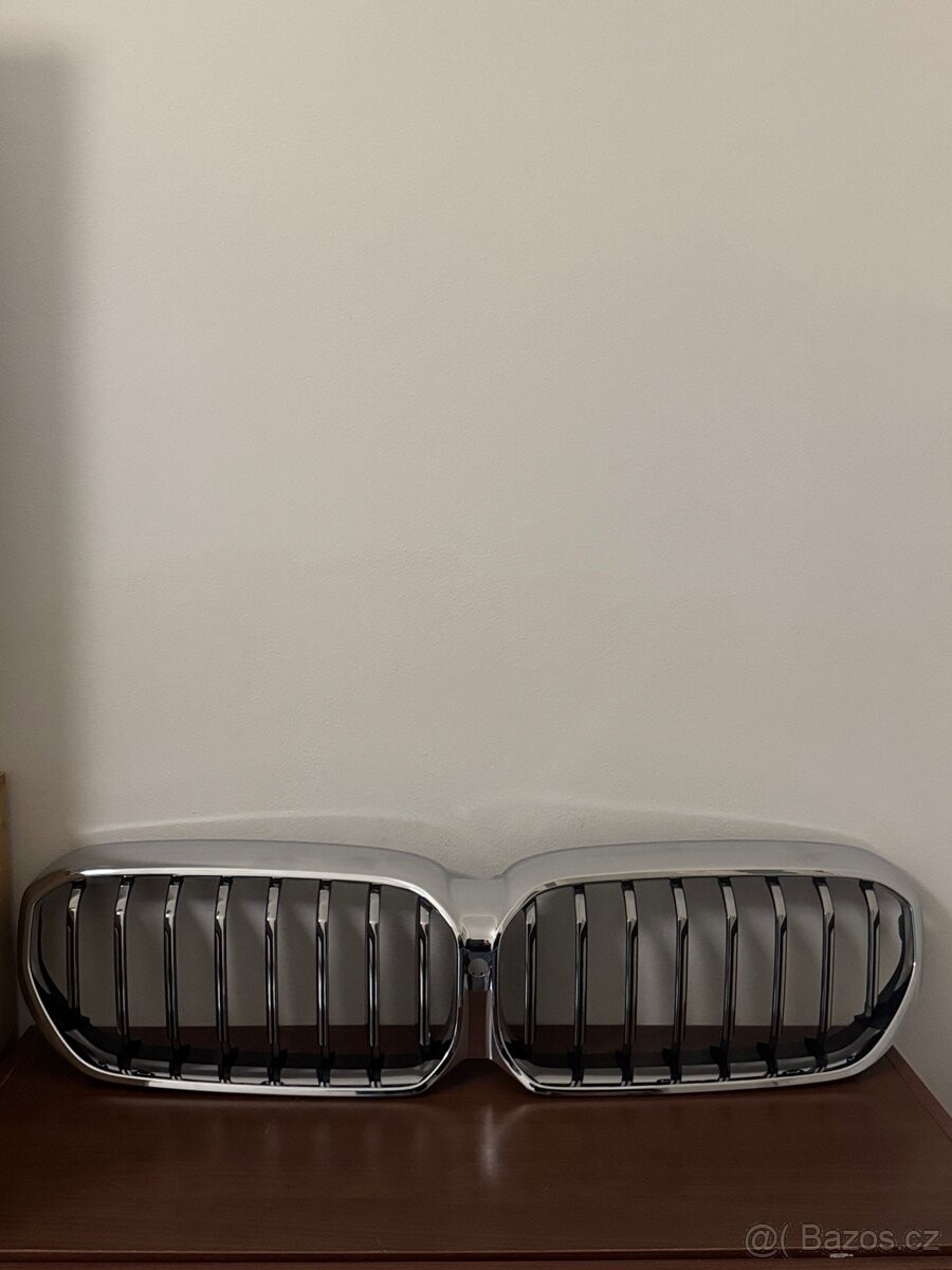 BMW G30 / G31 facelift – přední ledvinky chrom - 2