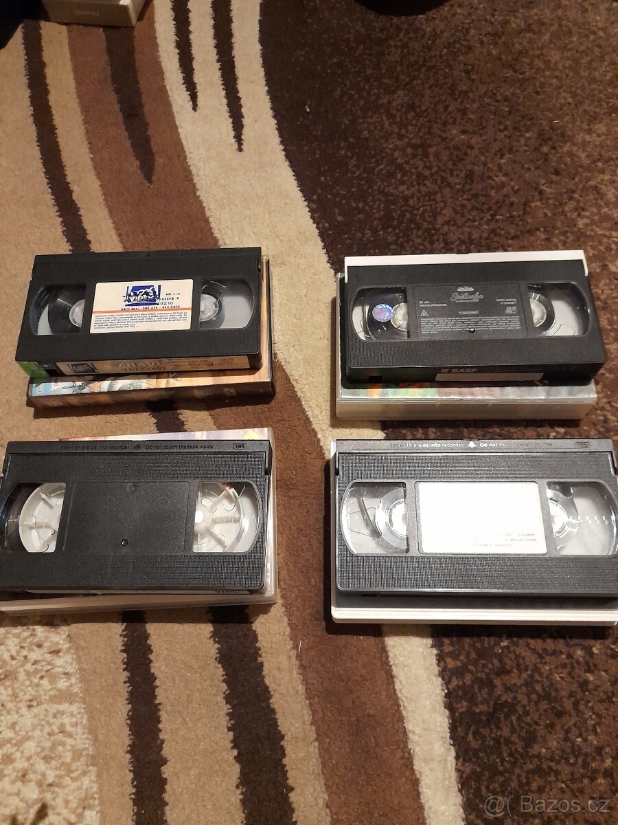 Prodám VHS kazety 8ks - 2