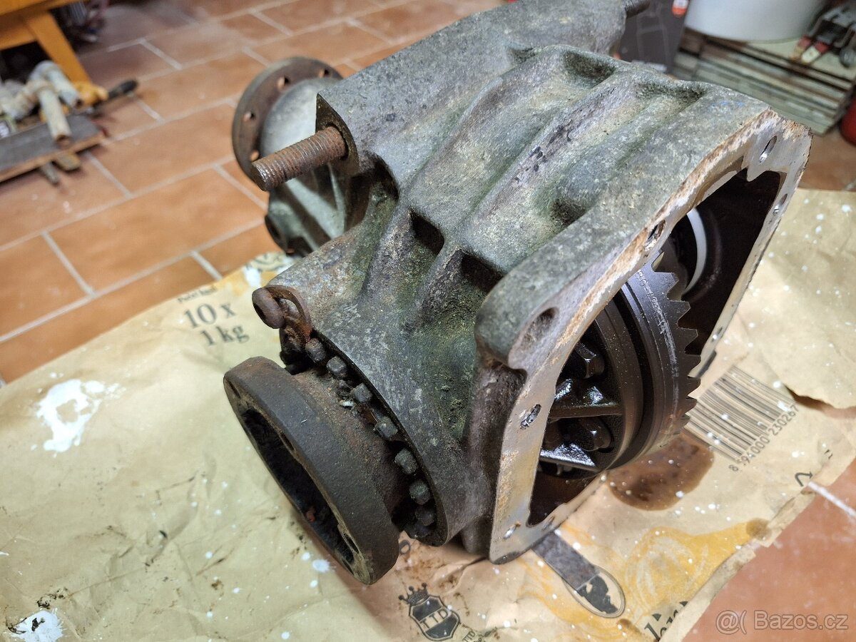 Samosvorný diferencial Ford Sierra - 2