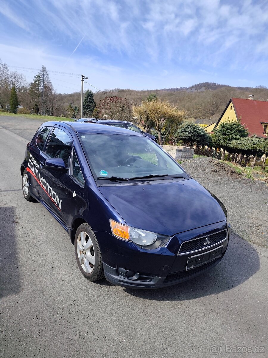 Mitsubishi Colt - 2