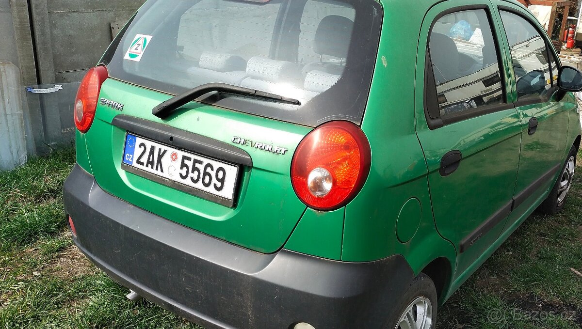 Chevrolet spark 0.8 - 2