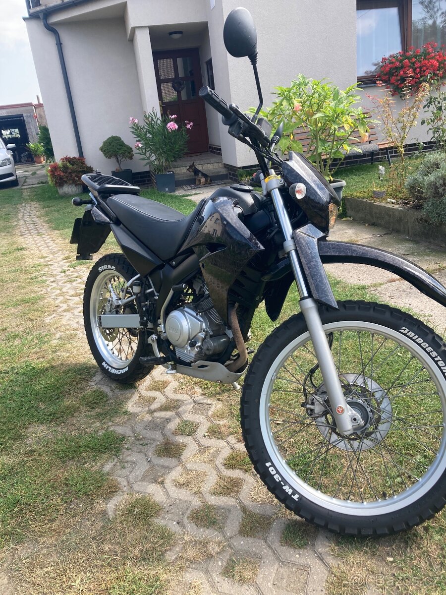 Yamaha xt 125 r