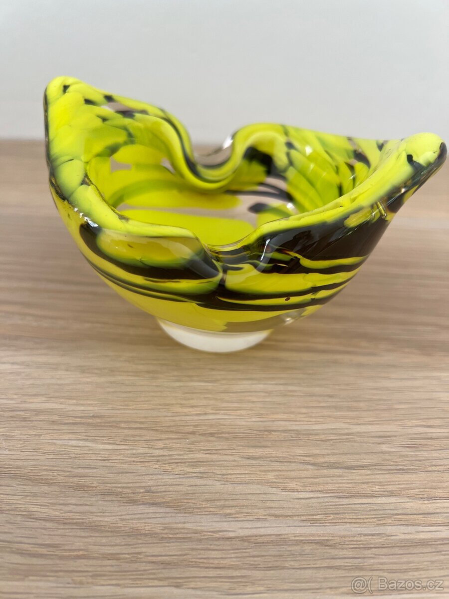 Prodám popelnik hutní sklo Moser - 2