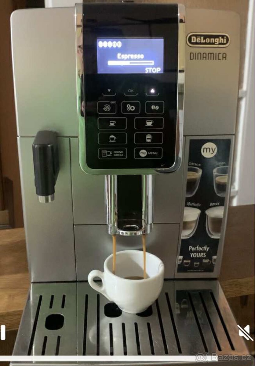 Kavovar Delonghi - 2