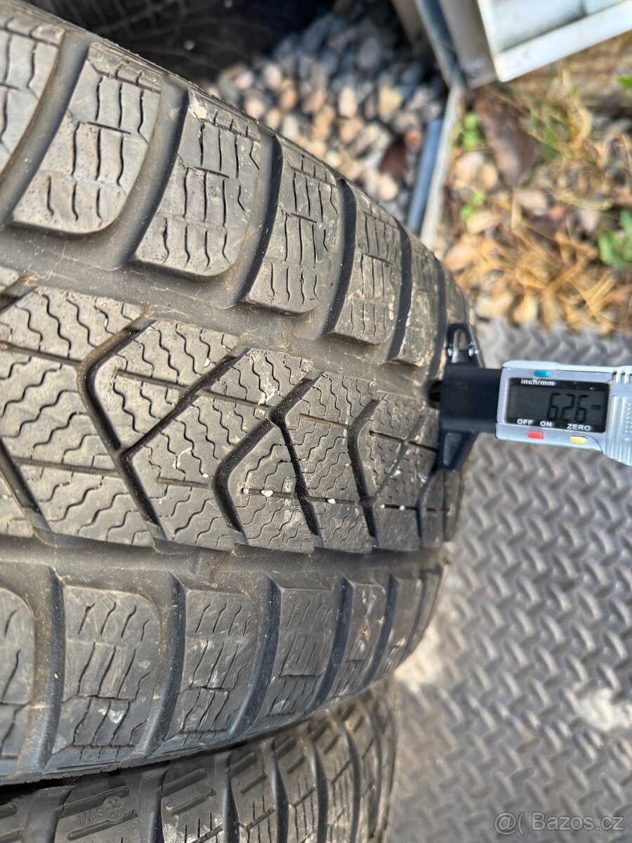 215/60/16 - Pirelli zimní sada pneu - 2