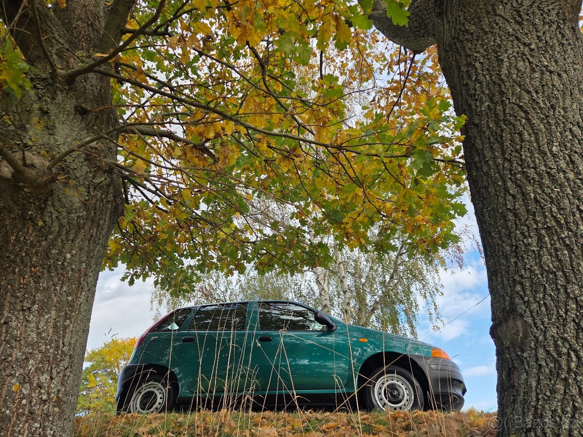 Fiat Punto - Kup ČR - Veterán po prvním majiteli. - 2
