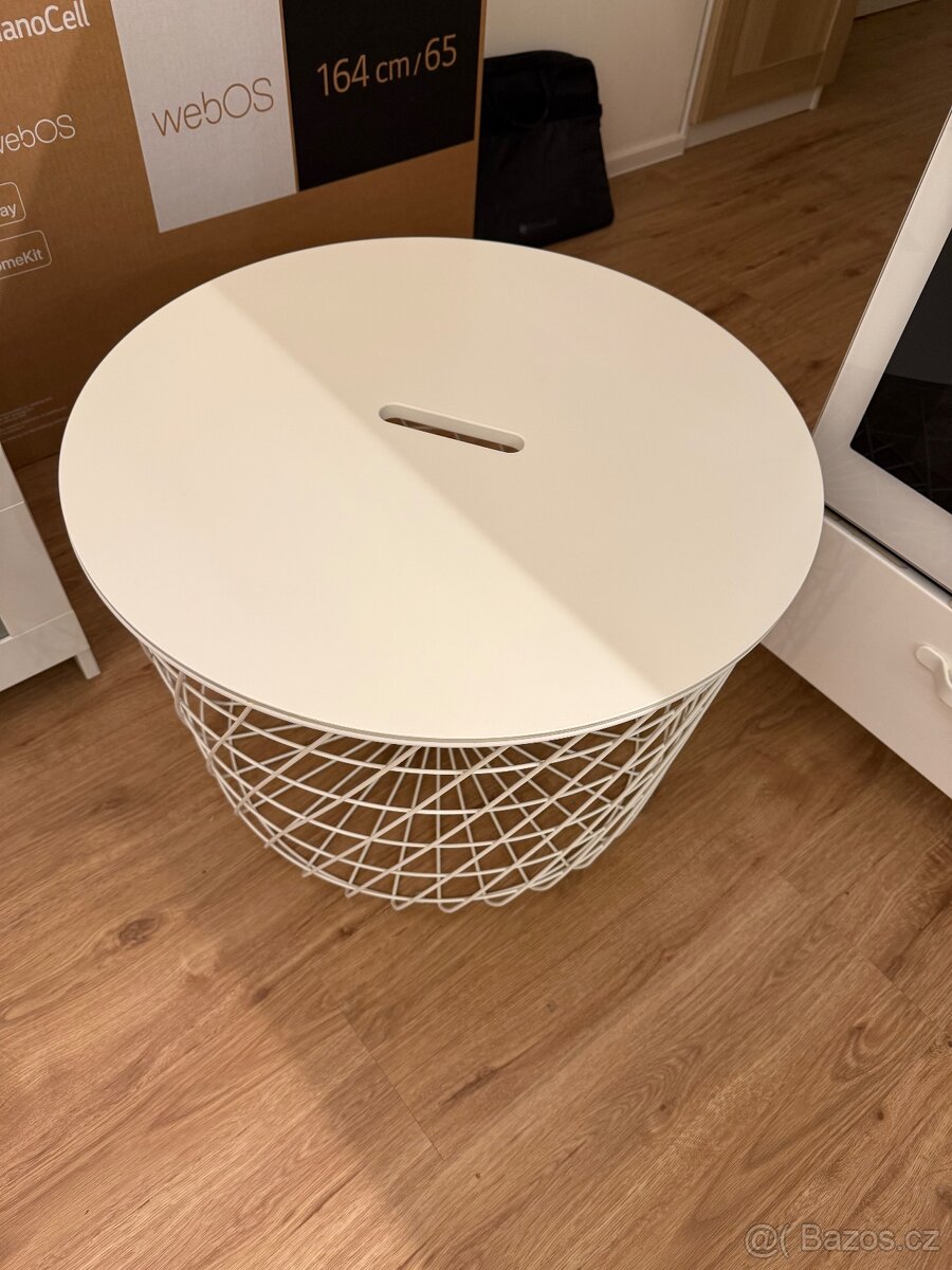 Konferenční stolek - 2