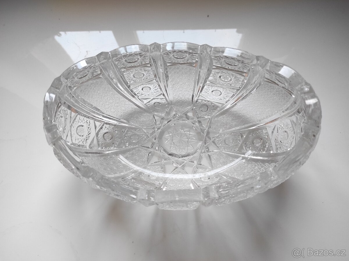 Starožitná mísa z broušeného skla - 2