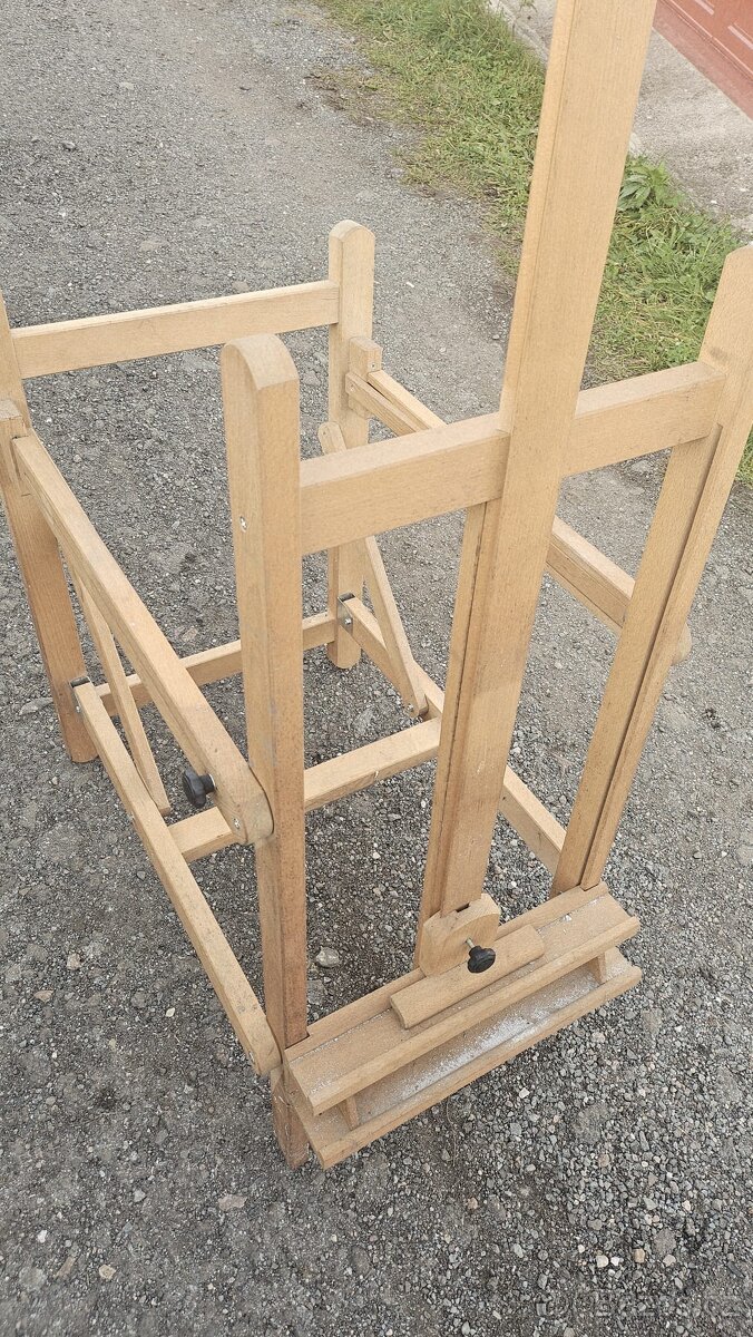 Malířský stojan - 2