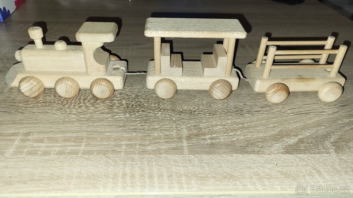 Dreveny vlacek Woody - 2