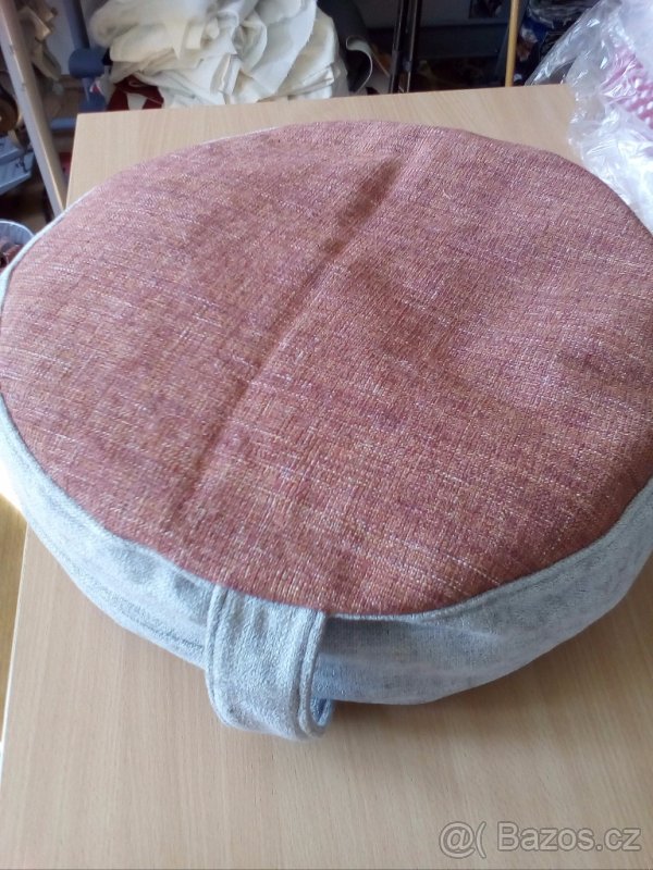 meditační polštář i dětem na sezení - 2