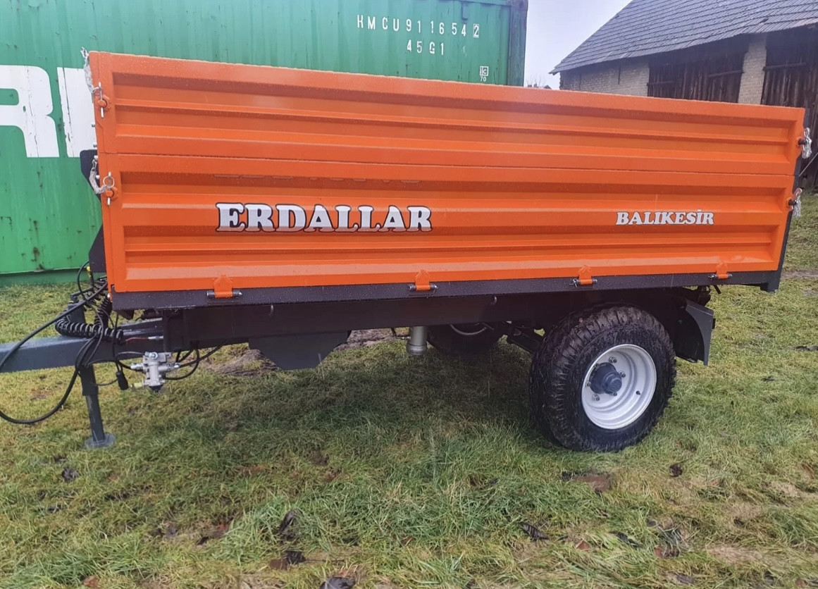 Vlek na traktor 3 stranné sklápění 4,8t - 2