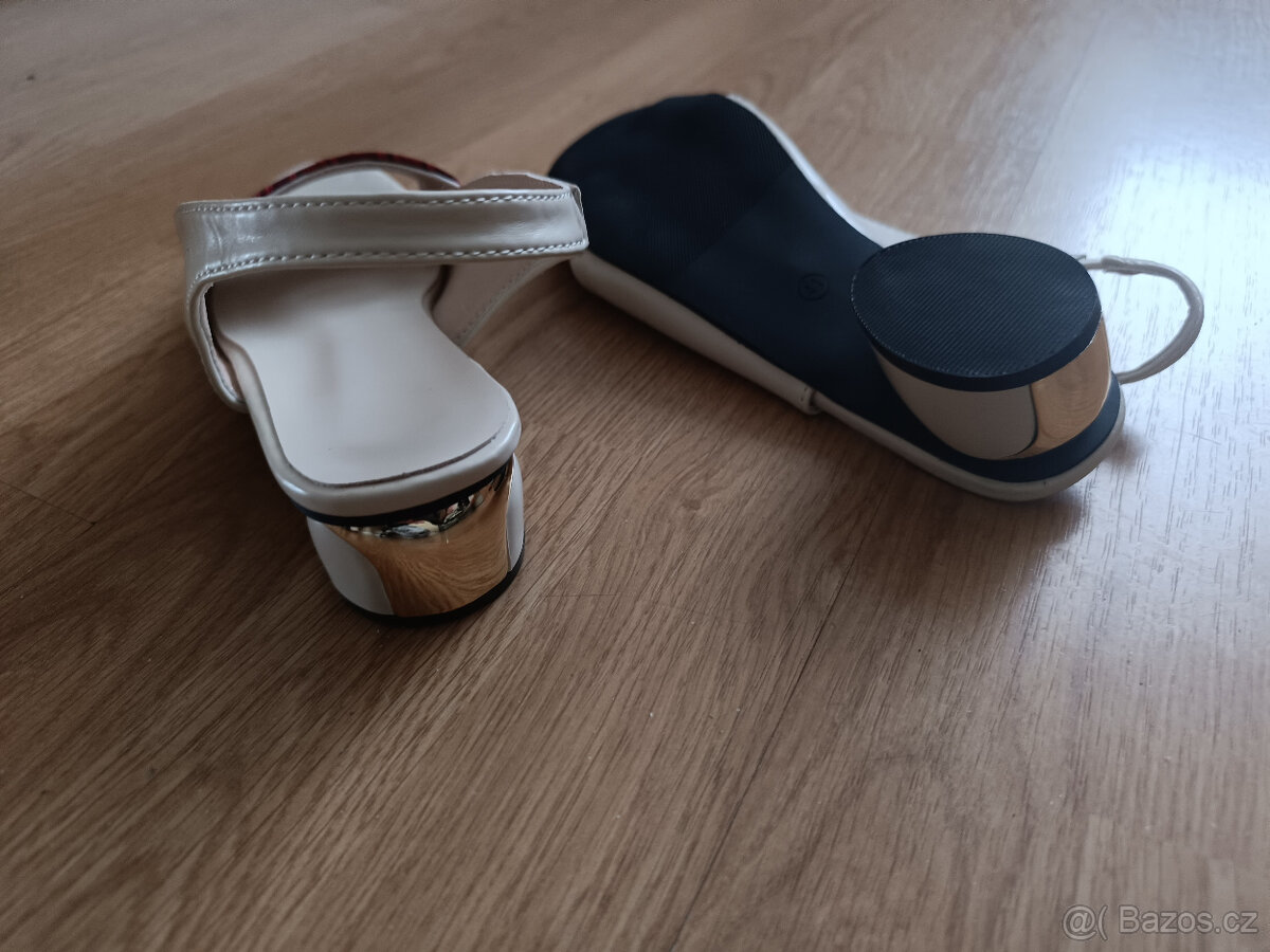 dámské boty nové - 2