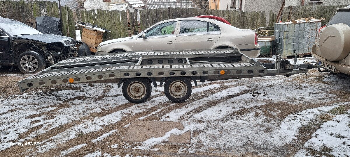 Pronájem autopřepravníku 2.5t/ převoz - 2