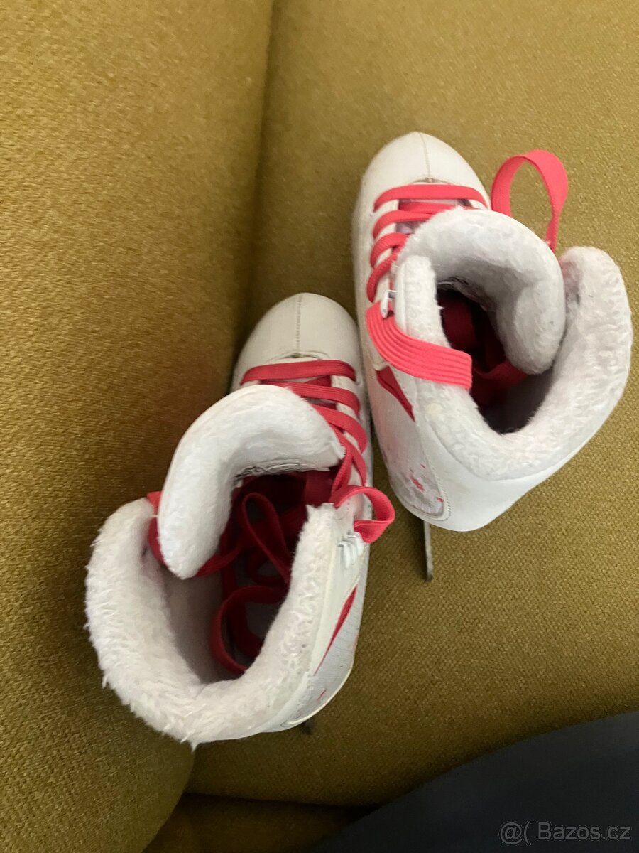 Dívčí brusle s beránkem velikost 33 - 2