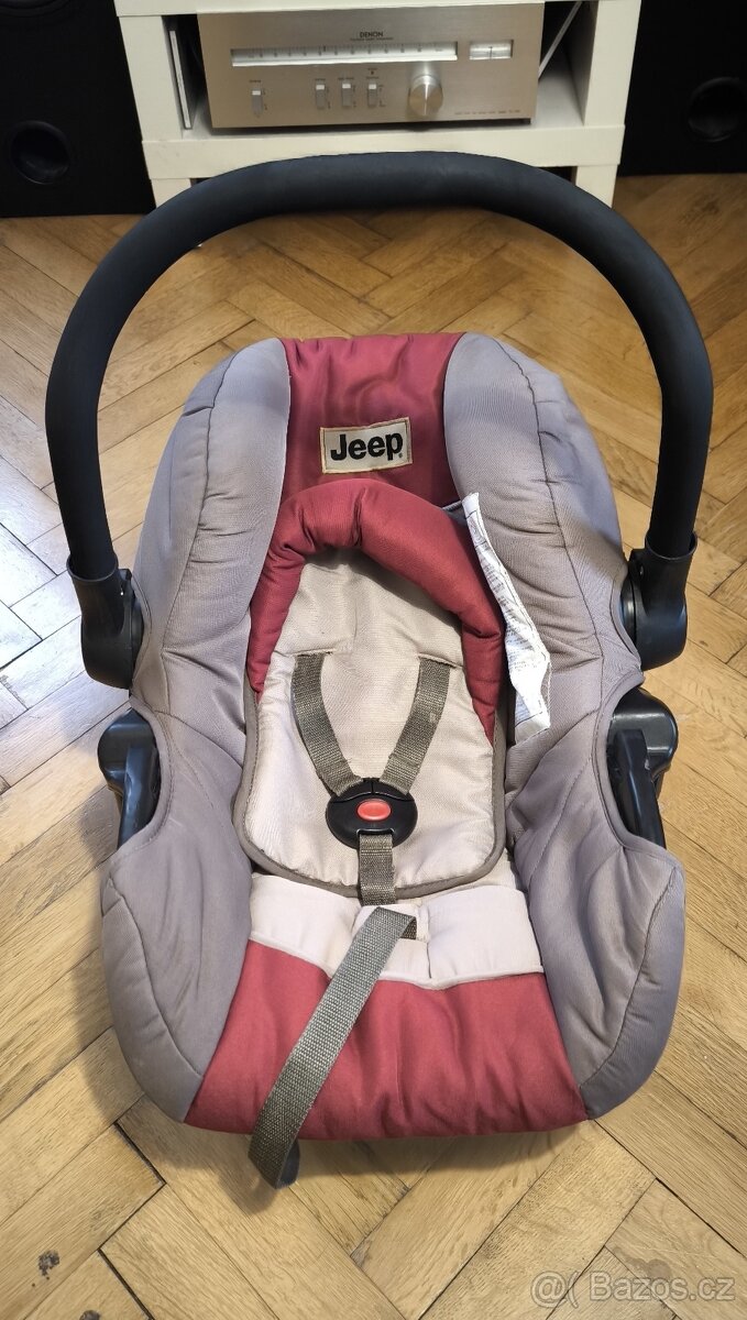 Autosedačka - vajíčko Jeep - 2
