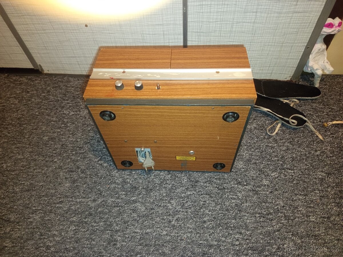 Prodám gramofon značky Tesla - 2