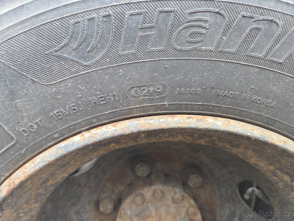 Pneu 225/75 R17.5 - 2