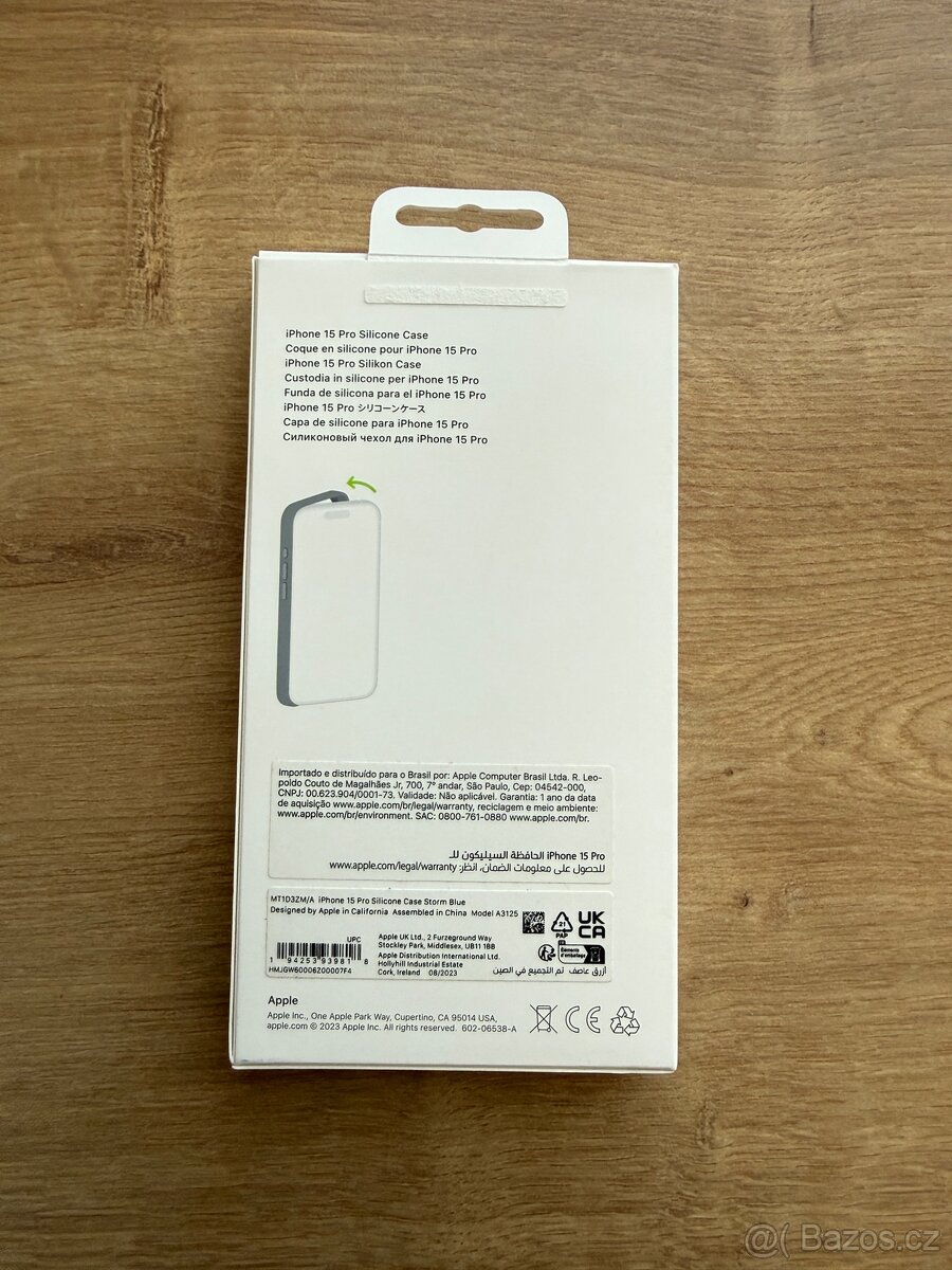 Silikonový kryt na iPhone 15 Pro s MagSafe - 2
