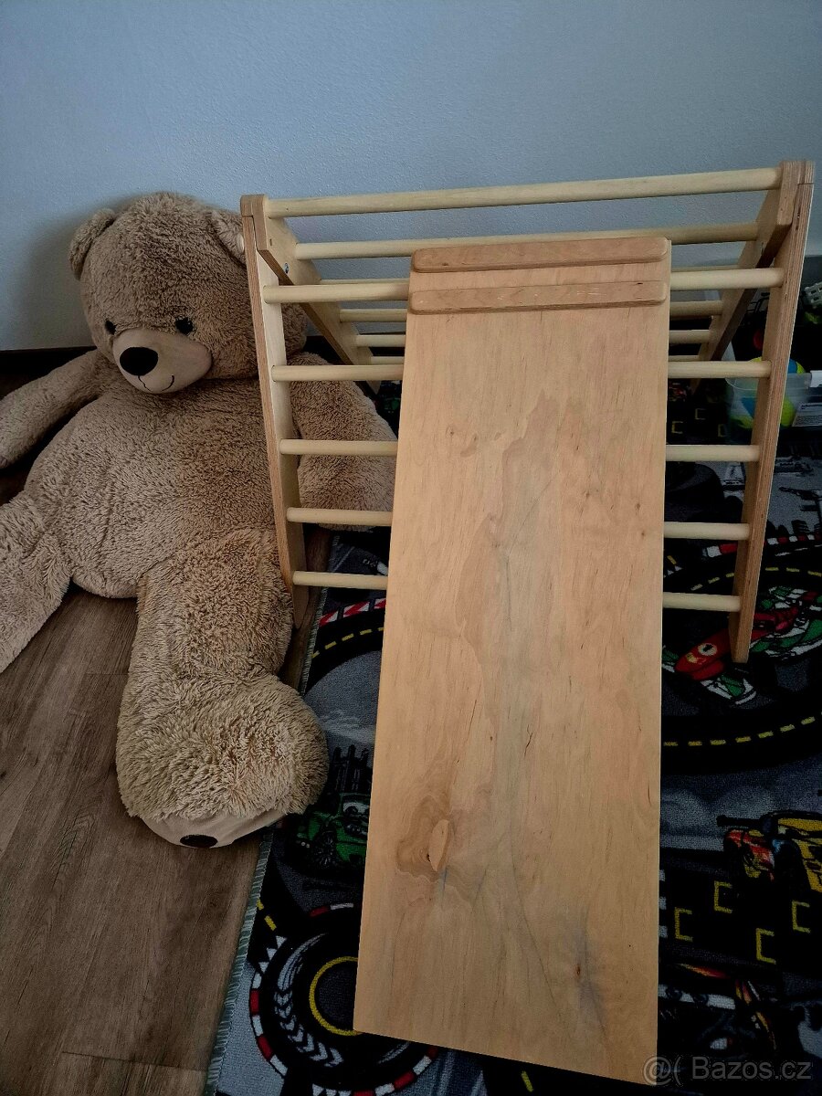 Piklerový trojúhelník a skluzavka - 2