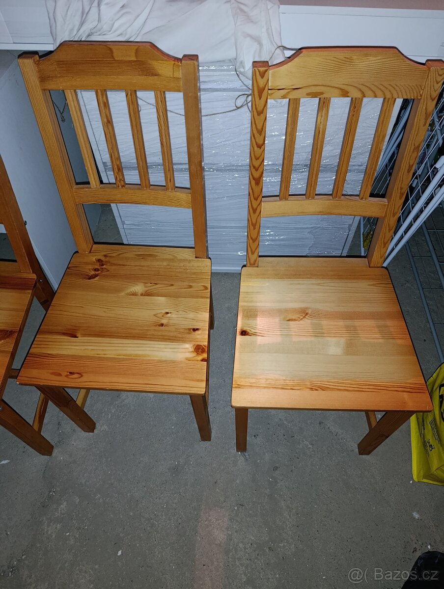 Prodám velký set nábytku z masivní borovice - 2