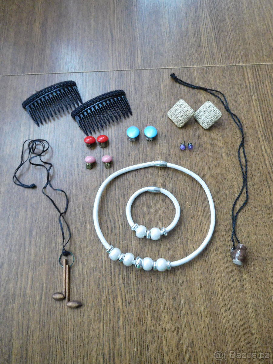 Bižuterie - 2