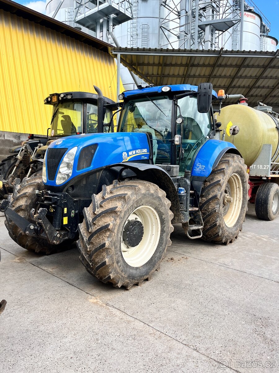 New Holland T7. 260 - 2