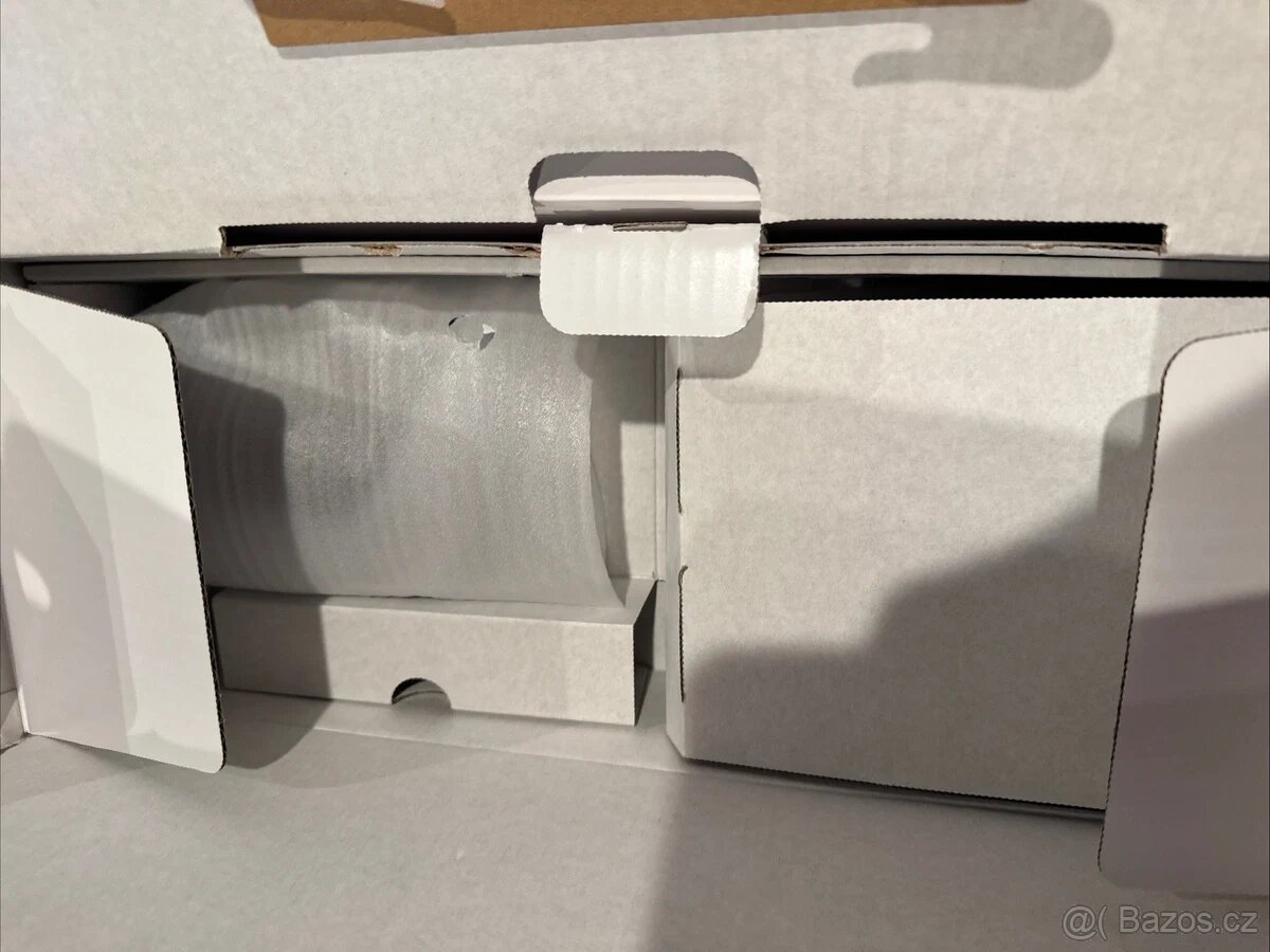 Prodám Sony PlayStation 5 s mechanikou - 2