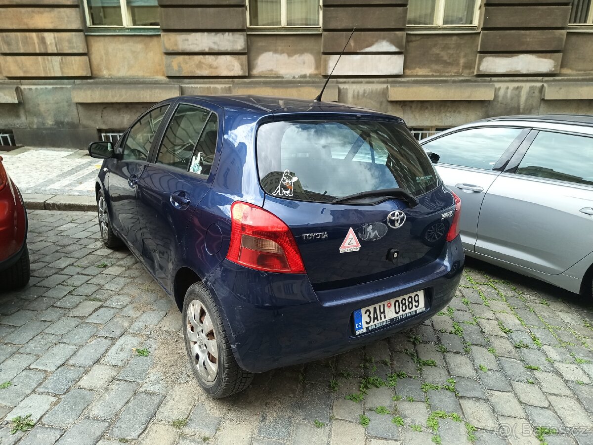 Prodám Toyota Yaris D-4D automat - 2