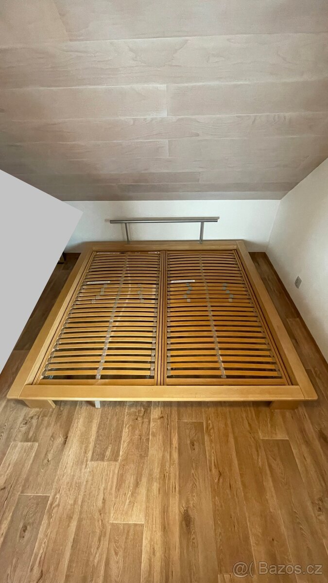 masiv postel+rošty - 2