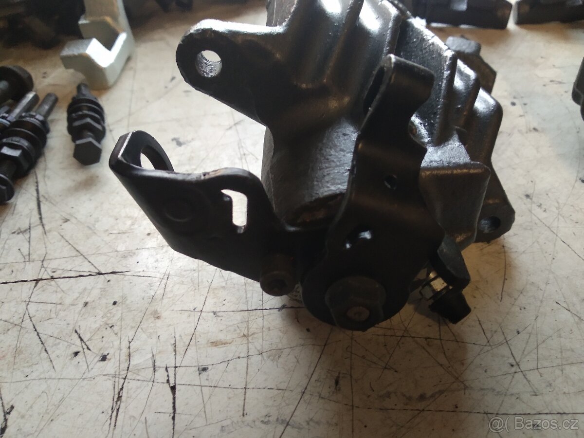 Škoda Octavia zadní brzdy - 2