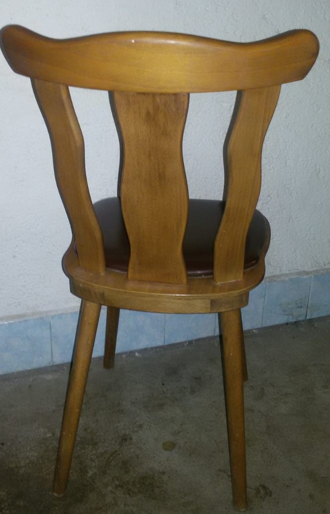 Jídelna dubová - stůl + 4 židle - 2