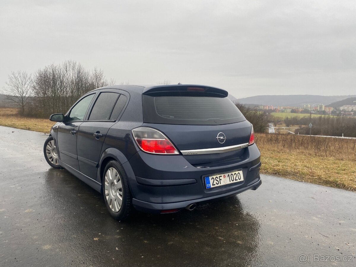Opel astra H 2005 1.9 tdi 88Kw - 2