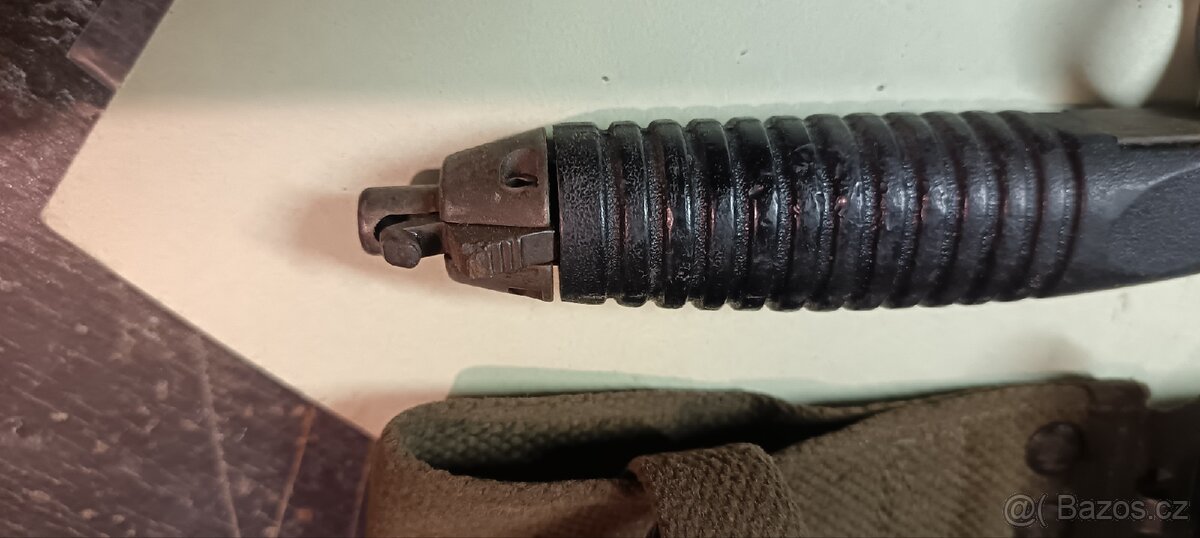 Prodám vojenský bodak - 2