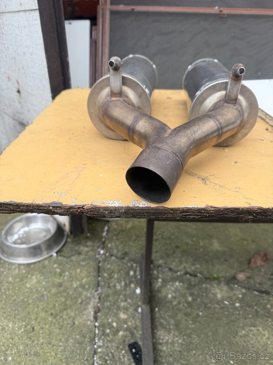 Ducati Multistrada laděné výfuky - 2