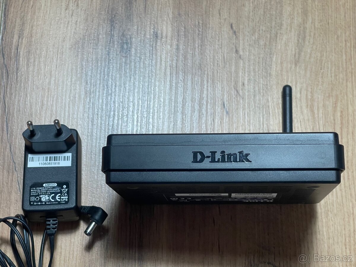 Wi-Fi router D-Link DIR-501 + napájecí adaptér - 2