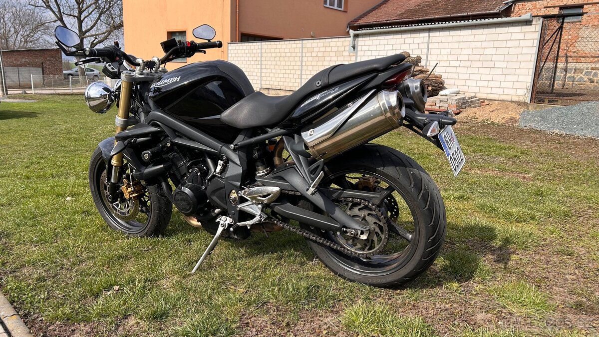 Triumph Street Triple 675 - 2