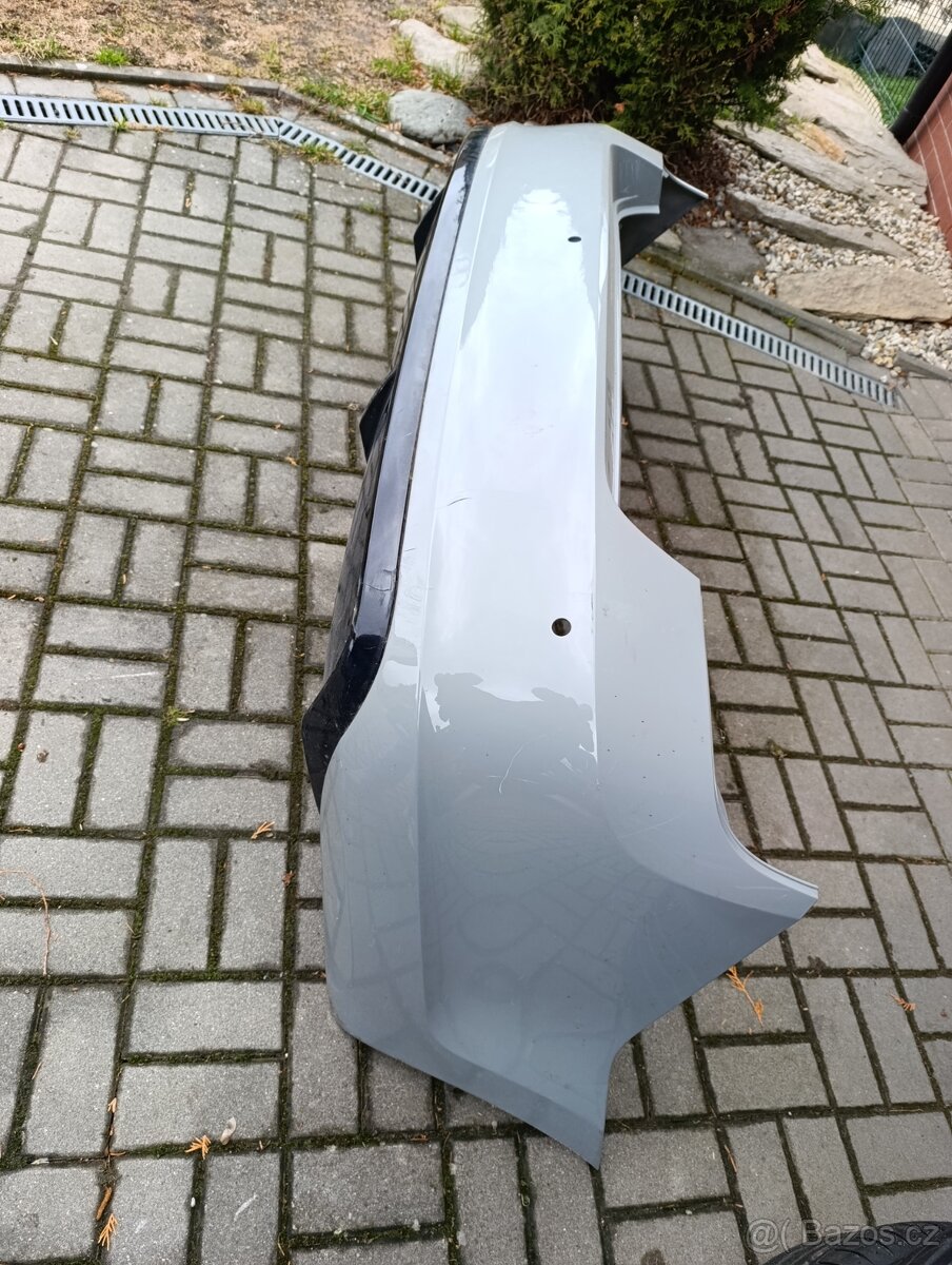 Škoda Rapid nárazník - 2