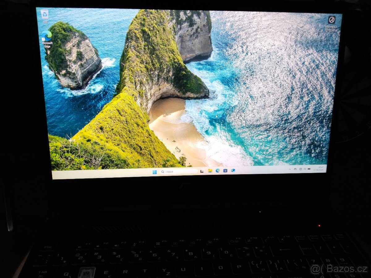 Herní notebook Asus - 2