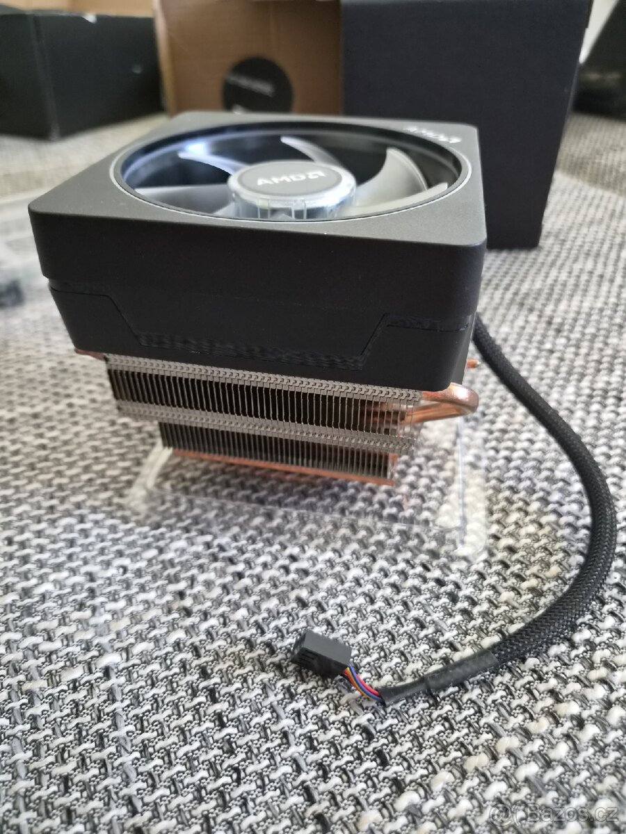 Chladič AMD Wraith Prism RGB - 2