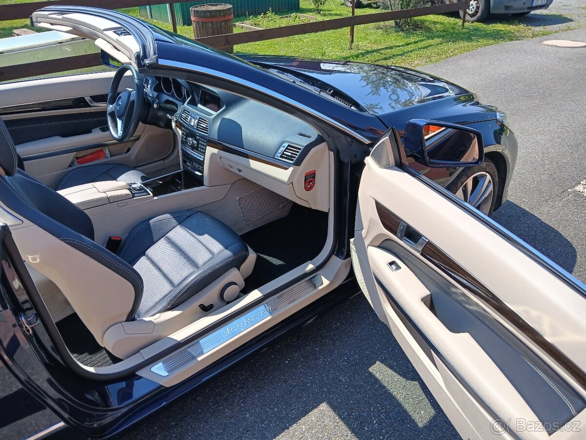 Kabriolet Mercedes-BENZ Třídy E 2,2 125kW - 2