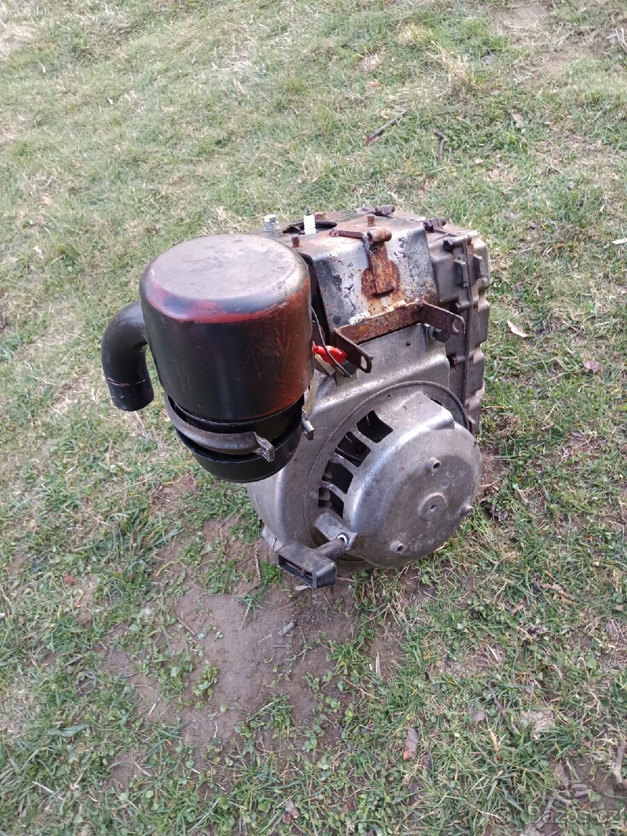 Motor mt7-032 - 2