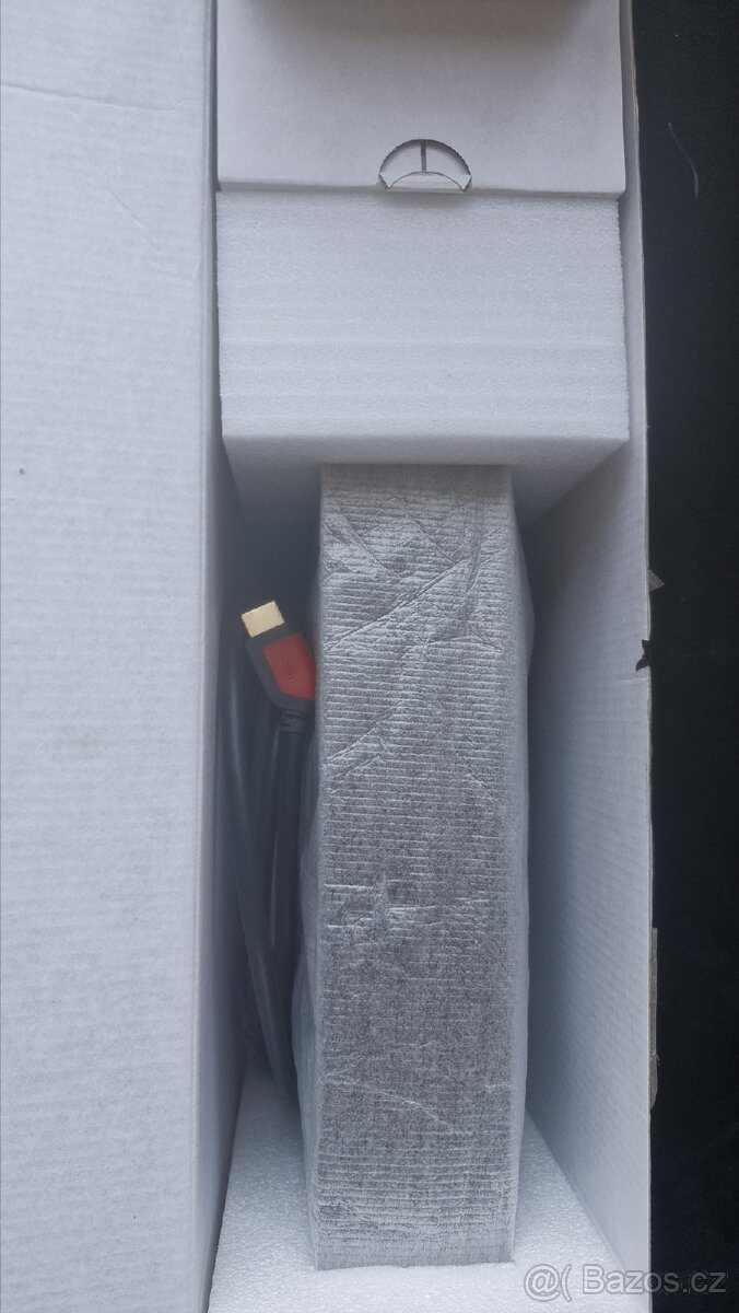 Xbox one x 1TB - 2
